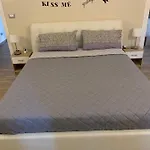 Piano -con Parcheggio Privato Gratuito- Bed & Breakfast 4*