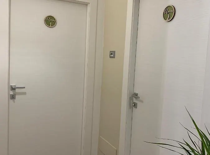 Piano -con Parcheggio Privato Gratuito- 4* Foggia