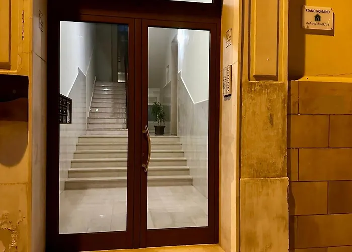 Piano -con Parcheggio Privato Gratuito- Foggia