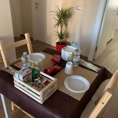 Piano -con Parcheggio Privato Gratuito- Bed & Breakfast