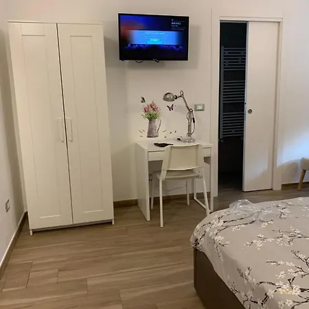 Piano -con Parcheggio Privato Gratuito- *