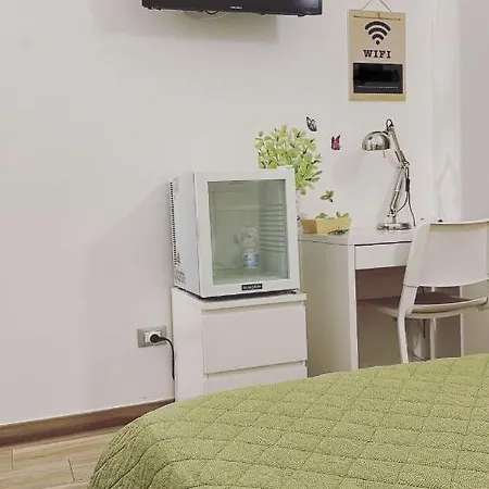 Piano -con Parcheggio Privato Gratuito- * Foggia