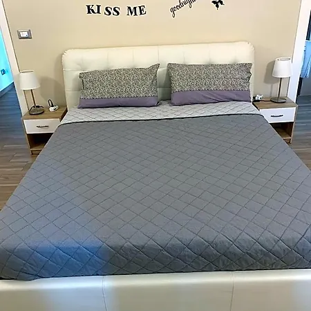 Piano -con Parcheggio Privato Gratuito- 4* Foggia