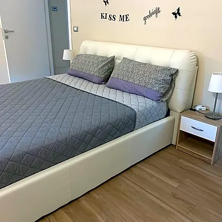 Panzió Piano -con Parcheggio Privato Gratuito- Foggia
