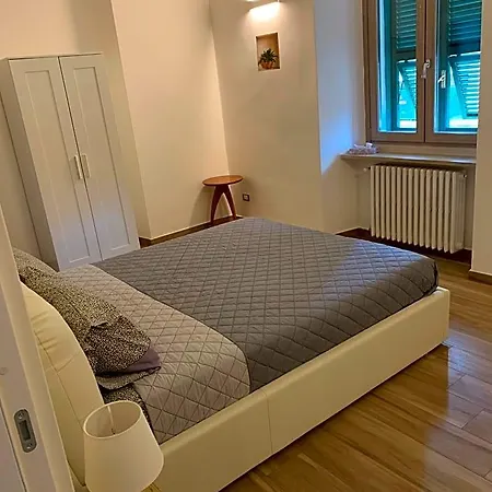 Piano -con Parcheggio Privato Gratuito- 4*