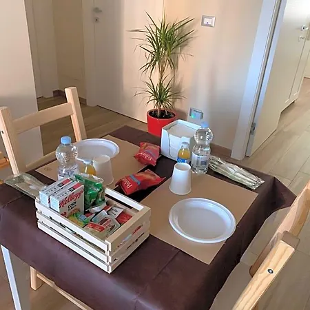 Nocleg ze śniadaniem Piano -con Parcheggio Privato Gratuito- Foggia