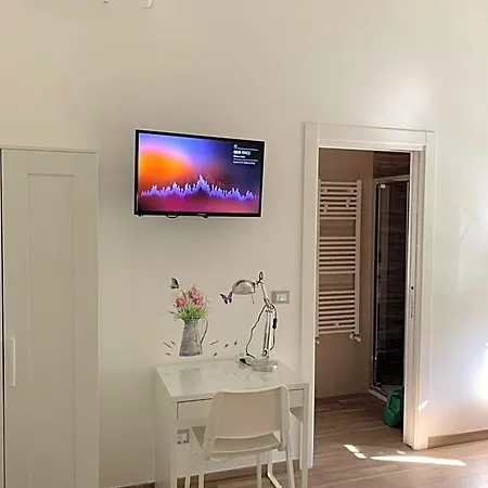 Nocleg ze śniadaniem Piano -con Parcheggio Privato Gratuito-